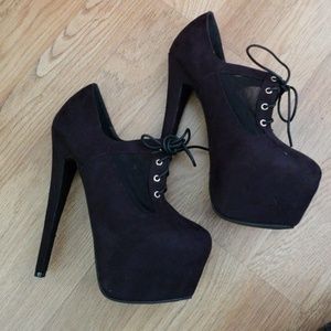 Platform suede heels